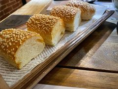 餐前面包-缦云里花园餐厅