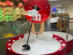 -m豆巧克力世界(上海世茂广场店)