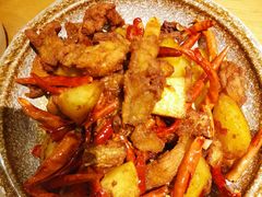 -隔壁老王·家常云南菜(花巷店)