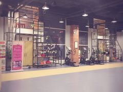 -VLines耀能运动Space&Flow(国贸店)