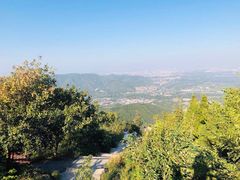 -鬼笑石后山停车场