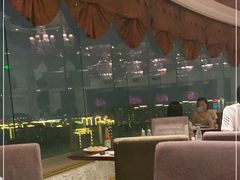 -荣誉国际酒店-云顶旋转餐厅