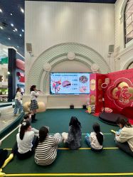 -奈尔宝·儿童乐园·亲子餐厅(华采天地店)