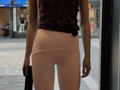 -lululemon(比斯特购物村店)