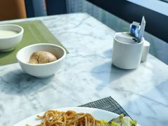 -上海龙之梦万丽酒店