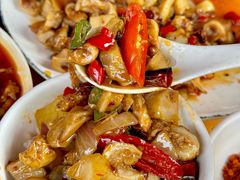 -大众跷脚牛肉馆·非遗传承单位(峨眉山店)