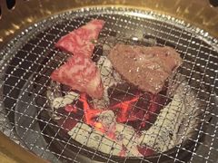 -山川小町·极番烧肉(新地假日广场店)