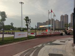 -汉江湾卡丁车世界