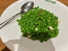 -新白鹿餐厅(银泰西湖文化广场店)