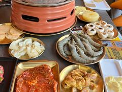 -允辛家·自助泥炉烤肉(九亭店)