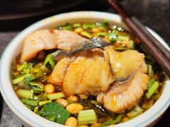 -小饕荟雅安贡椒鱼鲜馆(广福桥店)