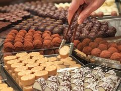 -Laderach 莱德拉(上海环贸iapm店)