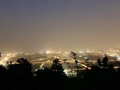 -鬼笑石后山停车场