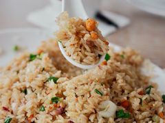 鲜海胆炒饭-红月湾海鲜饭店•沙滩海景(双月湾店)