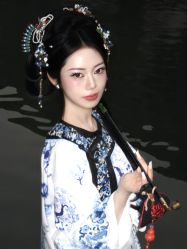 -棠莳旅拍汉服体验馆