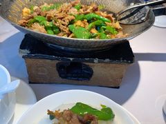 -费大厨辣椒炒肉(黄兴中心广场店)