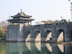 -茅山东方盐湖城景区