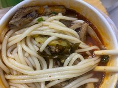 -中山牛肉肥肠粉面馆(军工社区店)