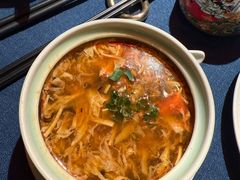 酸辣汤-老吉堂上海本帮菜(工体店)