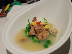 上汤猪肝灼枸杞苗-Yan Ting 宴庭中餐厅(上海静安瑞吉酒店)