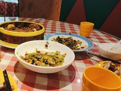 -俭朴菜(鲁磨路店)