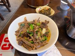 -富正毅三下锅·湘西韵味(天门山索道店)