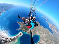 -费特希耶滑翔伞