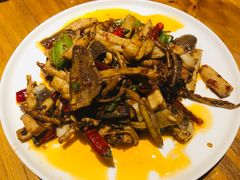 -十三式重庆江湖菜(金茂览秀城店)