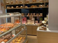 面包甜点陈列柜-好利来(川大店)