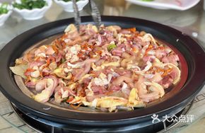 Steamed Yangshan Fan Chicken with Cordyceps