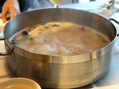 野生松茸菌菇汤-红门金汤·港式火锅(英皇集团中心店)