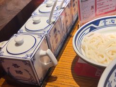 -鑫花溪牛肉米粉(印象水街都心荟店)