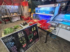 -乐山烧烤·罗田吊锅·小龙虾(航天兴隆国际店)