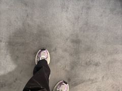 -BALENCIAGA(德基广场店)