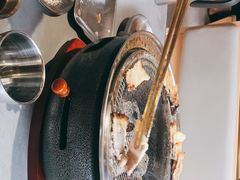 -围炉肉舍丹东海鲜烤肉·烤活鳗(步行街店)