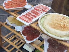 -有一锅·野生菌黑山羊腊排骨火锅(古城北门店)