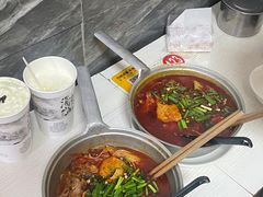 -铁锅哥米线