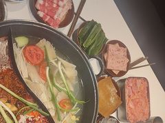-卤校长老火锅(杨家坪直营店)