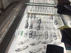 -重庆风格眼镜(雅兰国际大厦店)