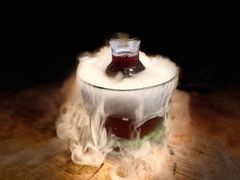 黑加仑子烧酒-包装马车·韩国料理·포장마차