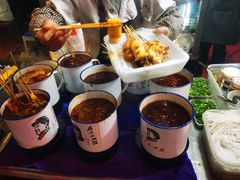 -正宁路小吃夜市