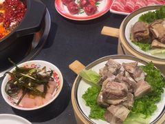 -沸炉重庆老火锅(军事博物馆店)