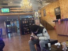 -明日世界密室轰趴·剧本桌游·箭馆团建(国贸店)