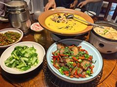 -唐师傅湘西名菜馆(武陵路店)