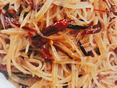 酸辣土豆丝-贤花饭店(城阳店)