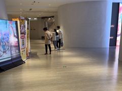 -涨巢·潮玩水疗局