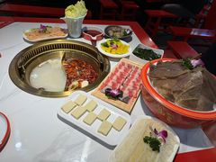 -欠火锅·水牛毛肚·团建聚餐·生日宴(何山路店)