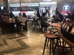 大堂-星巴克(港汇1号办公楼店)