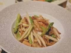 奶油芦笋-穹六人间 people 6(岳阳路店)