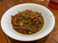 -黄泥岗·地道湖北菜(奥特莱斯店)